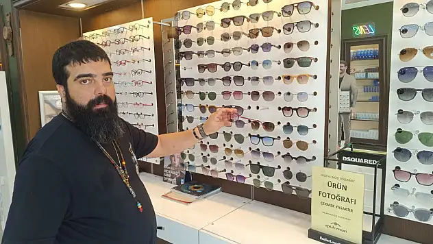 Siirt'te Uzmanından Hayati Uyarı: Gözlüğü Rastgele Almayın, Göz Sağlığınızı Riske Atmayın