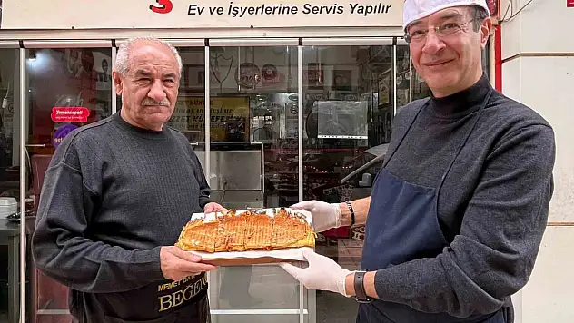 Siirt'te yarım kiloluk tost 600 liradan satılıyor