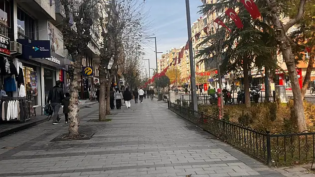 Siirt'te Yılbaşı Geleneği Bu Yıl Yaşanmadı: Bilet Tezgâhları Kurulmadı