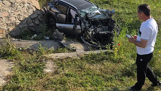Siirt'teki Kazada Ağır Yaralanan İnfaz Koruma Memuru Ankara'ya Sevk Edildi