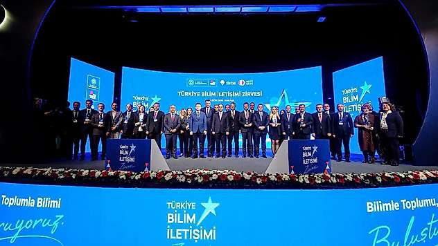 Siirt'ten Türkiye Üçüncülüğüne: Kekemeliği Olan Çocuklara Umut Olan Proje TÜBİTAK'tan Ödül Aldı