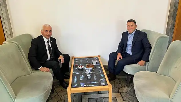 Siirt TSO Başkanı Güven Kuzu'dan AK Parti Siirt Milletvekili Mervan Gül'e Ziyaret