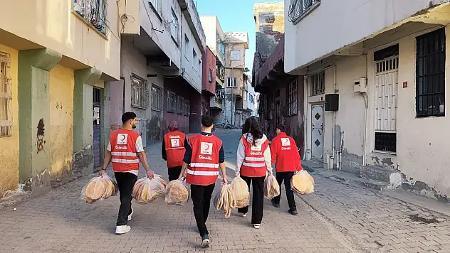 Siirt Türk Kızılayı'ndan Ramazan'da ihtiyaç sahiplerine destek