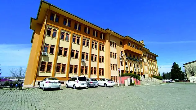 Siirt Türk Telekom Fen Lisesi'nden Üniversite Sınavlarında Tarihi Rekor