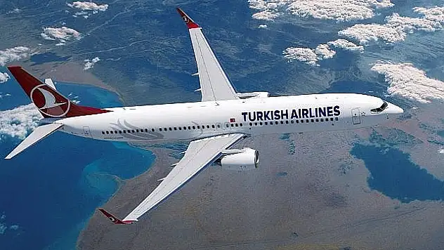 Siirt Uçağı Batman'a İniş Yaptı