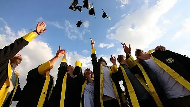 Siirt Üniversitesi 2026 Yılı Mezuniyet Töreni Tarihini Açıkladı