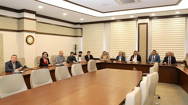 Siirt Üniversitesi AR-GE Derecelendirme Toplantısı Yapıldı