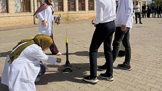 Siirt Üniversitesi Eğitim Fakültesi'nden Bilim ve Sanat Şenliği
