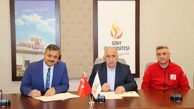 Siirt Üniversitesi İle Türk Kızılay'ı Arasında İş Birliği Protokolü İmzalandı