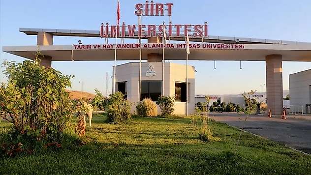 Siirt Üniversitesi'nde Mehmet Dağ için yeni gelişme: Görevden çıkarma kararı iptal edildi