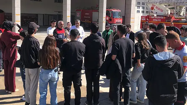 Siirt Üniversitesi Öğrencileri İtfaiyecilik Eğitiminden Geçti
