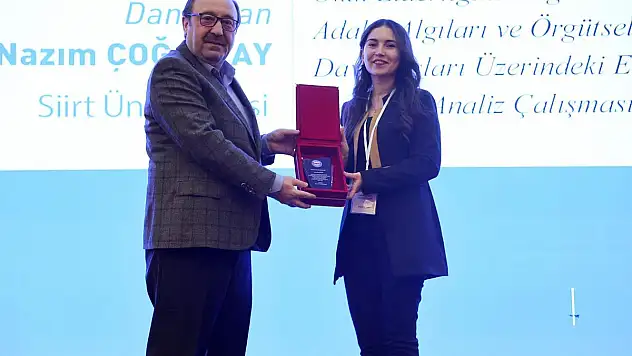 Siirt Üniversitesi Öğrencilerinin Tez Çalışmalarına Anlamlı Ödüller