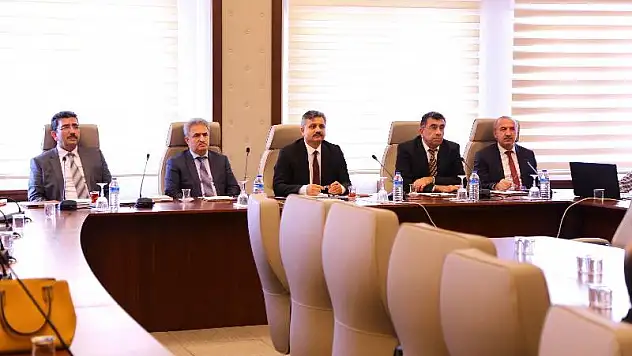 Siirt Üniversitesinde Kalite Süreci Değerlendirmesi Yapıldı