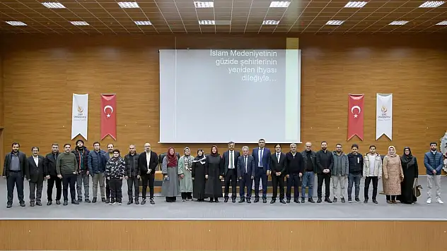 Siirt Üniversitesinde 'Semerkand ve Buhara Seyahat Notları' Paneli