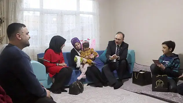 Siirt Valisi Dr.Kemal Kızılkaya, Minik Ecrin'in Davetini Geri Çevirmedi