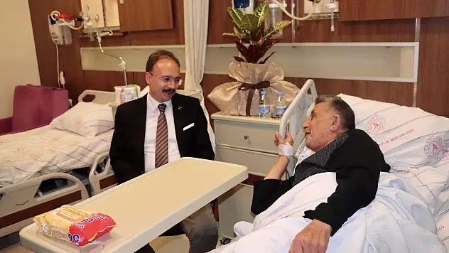 Siirt Valisi Dr. Kızılkaya'dan Şehit Babasına Ziyaret