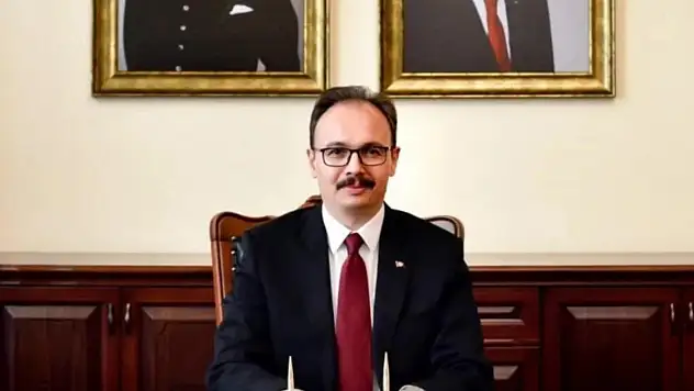 Siirt Valisi Gençlerin İsteğini Geri Çevirmedi!