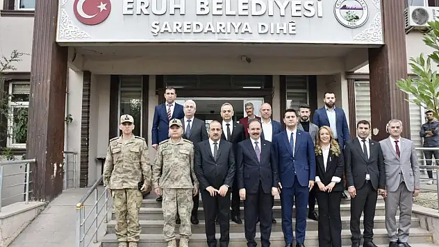 Siirt Valisi Kızılkaya, Eruh'ta Muhtarlarla Buluştu