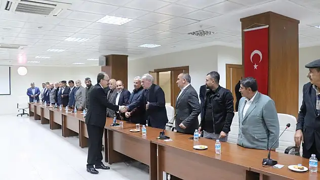 Siirt Valisi Kızılkaya, Muhtarları Makamında Ağırladı