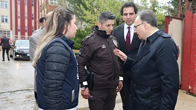 Siirt Valisi Kızılkaya, okul güvenliğine yönelik alınan yeni tedbirleri açıkladı