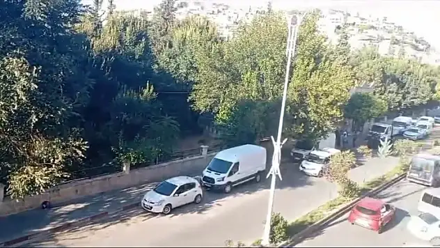 Siirt Zevye Mezarlığında Asılı Vaziyette Erkek Cesedi Bulundu