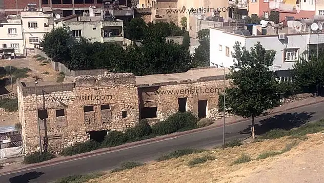 Siirt'in Tarihi Oteli, Yardım Eli Uzatılmasını Bekliyor!