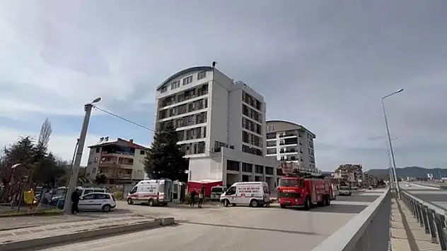 SİİRTLİ GENÇ, ÜLKEYİ BEZDİRDİ VE 85. KEZ ÇATIYA ÇIKTI