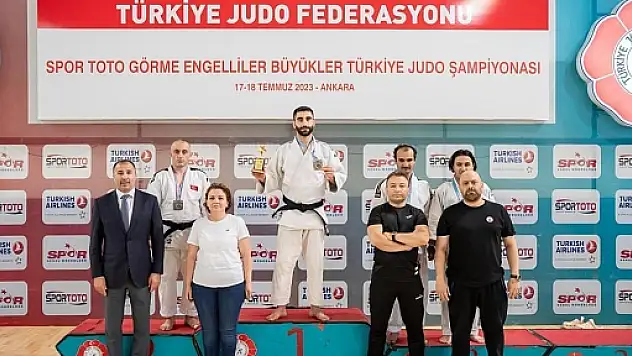 Siirtli Görme Engelli Milli Judocu Türkiye Şampiyonu Oldu
