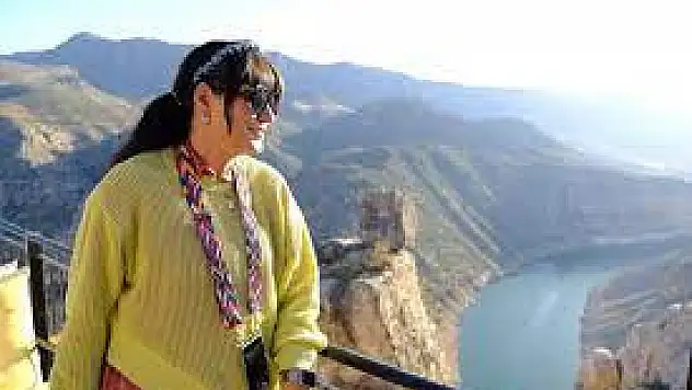 Siirtli Hemşerimiz Aynur Ayaz, Siirt'i Tanıtmaya Devam Ediyor