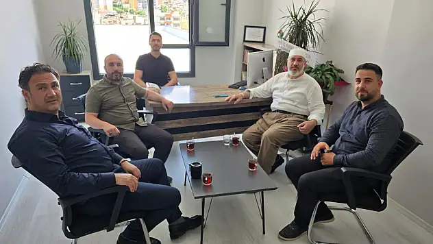 Siirtli Kanaat Önderleri ve Bürokratlar Artı Siirt'i Ziyaret Etti
