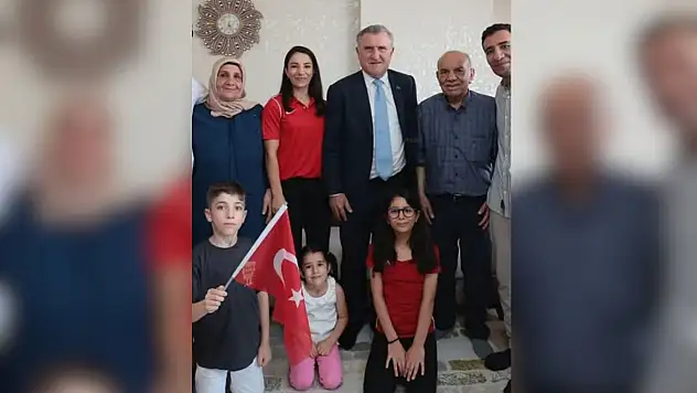 Siirtli Milli Sporcu Evin Demirhan'ın Babası Şemsettin Demirhan Vefat Etti