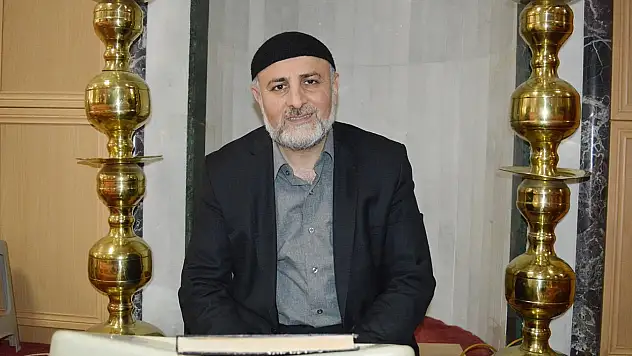 Siirtli vaiz Murat Nergis bayram tekbirleri ve bayram namazı hakkında bilgi verdi
