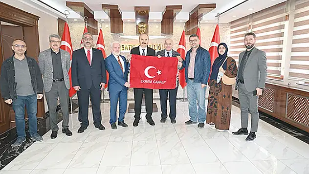 Siirtliler Derneği'nden Batman Valisi Canalp'e Ziyaret