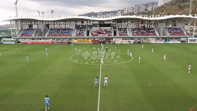 Siirtspor 10 Kişi Kalan Rakibine Mağlup Oldu!
