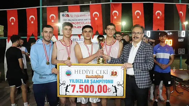 Siirt'te 3x3 Sokak Basketbolu Sona Erdi