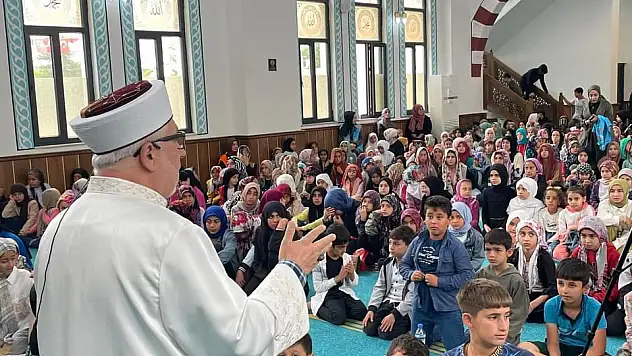 Siirt'te 500 Çocuk, Camide Buluştu