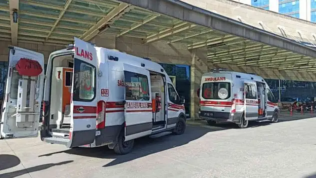 Siirt'te Bir Hemşerimiz Kolunu Tarım Aracına Kaptırdı