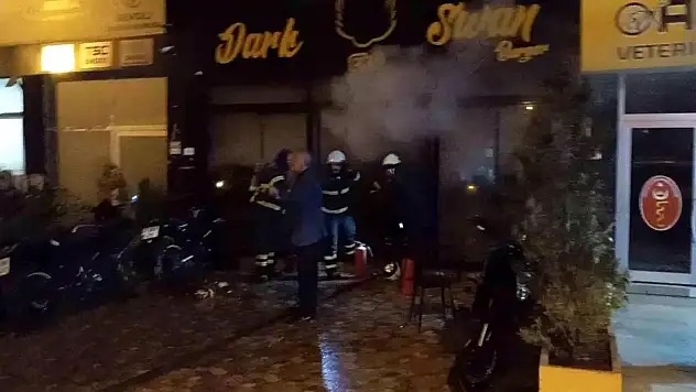 Siirt'te Bir İşyerinde Yangın Paniği!