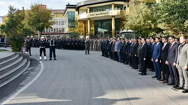 Siirt'te Cumhuriyetimizin Banisi Büyük Önder Gazi Mustafa Kemal Atatürk, Törenlerle Anıldı
