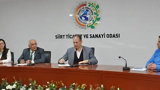 SİİRT'TE DÜZENLENEN TOPLANTIDA İNŞAAT SEKTÖRÜNÜN SORUNLARI TARTIŞILDI