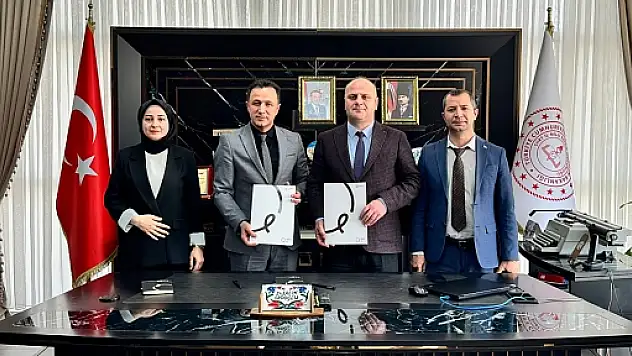 Siirt'te Geleneksel Battaniye Dokumacılığına Destek