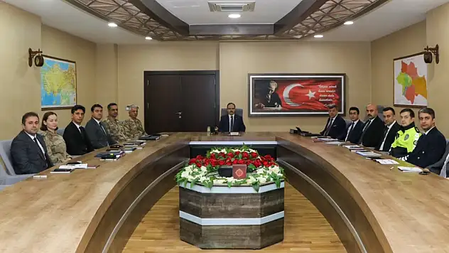 Siirt'te Güvenlik ve Asayiş Koordinasyon Toplantısı