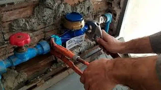 Siirt'te Hırsızlar Su Sayaçlarını Çalıyor!