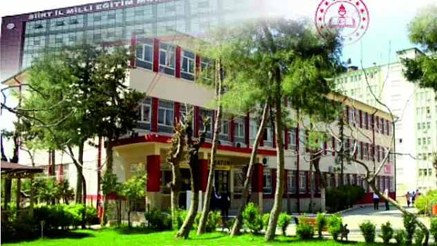 Siirt'te Kız Lisesinin Yıkımı İçin İhaleye Çıkılacak!