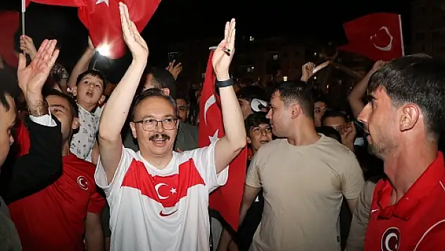 Siirt'te Milli Coşku