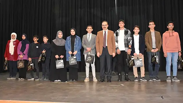 Siirt'te Milli Şair Mehmet Akif Ersoy'u Anma Günü Düzenlendi