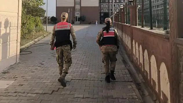 Siirt'te, Okul Çevrelerinde  Yoğun Denetimler Devam Ediyor
