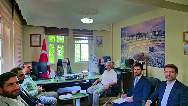 Siirt'te Yaz Kur'an Kursları Öncesi İlçe Müftüleri Toplantısı Yapıldı