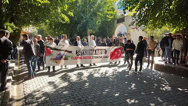 Siirt'te Yürüyüşler Düzenlenerek 'Ordu Gazze'ye' Sloganları Atıldı (VİDEOLU HABER)