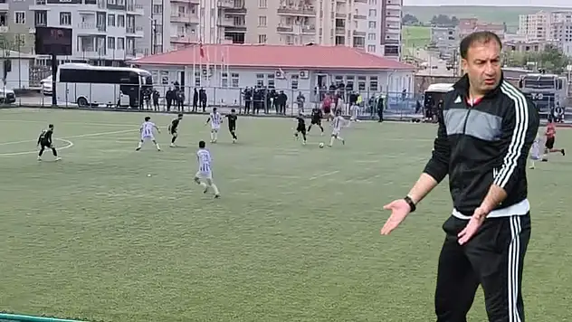 Şırnak Petrolspor Teknik Direktörü Siirtli Hüseyin Batur'dan Açıklama